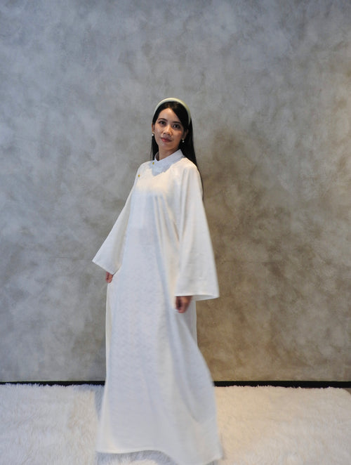 Beautiful in White - One piece ao dai - oversize.
